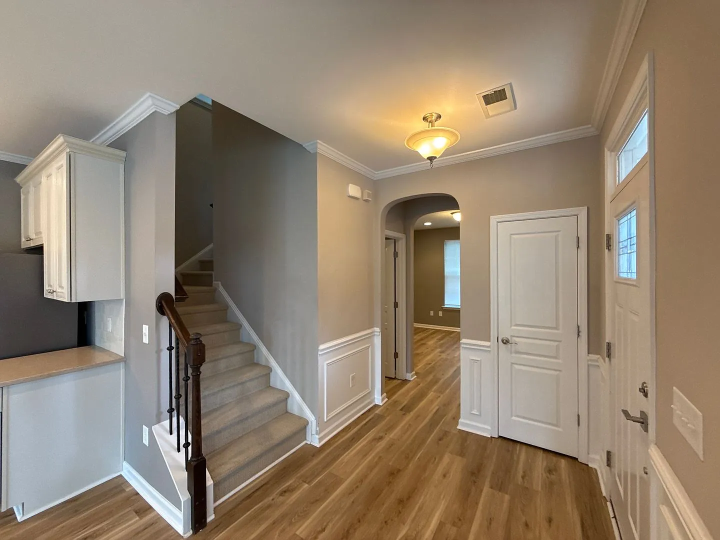 Townhouse in the Glenmore Garden Community! — Photo 4