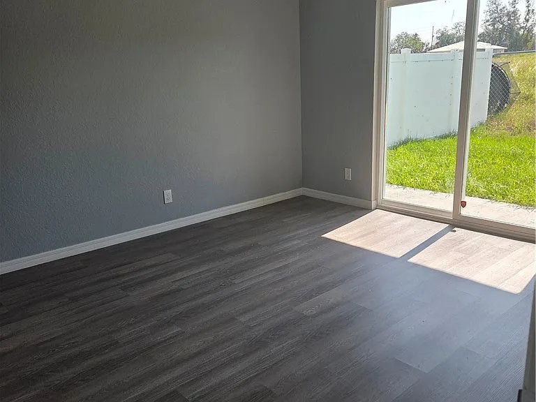 1496 Las Villas Blvd — Photo 7
