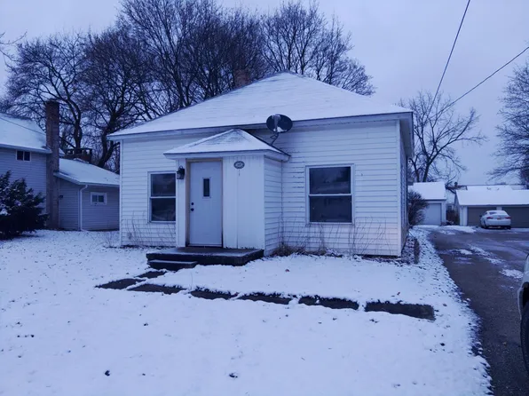 145 E Commerce St, Grant, MI 49327