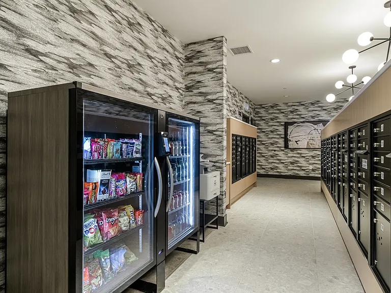 The Henry at Harms Woods - Luxury Townhomes — Photo 44