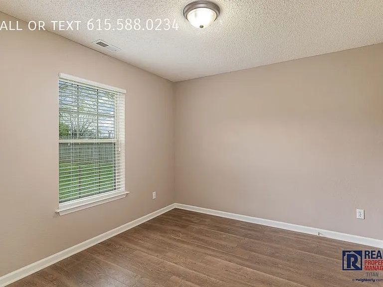 2824 Canary Ct — Photo 12