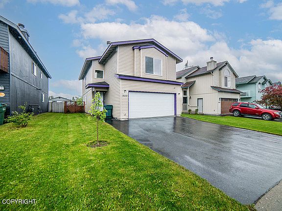 2nd image of 16215 Copper Mountain Cir