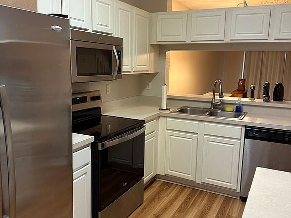 5th image of 12311 Kensington Lakes Dr Unit 502