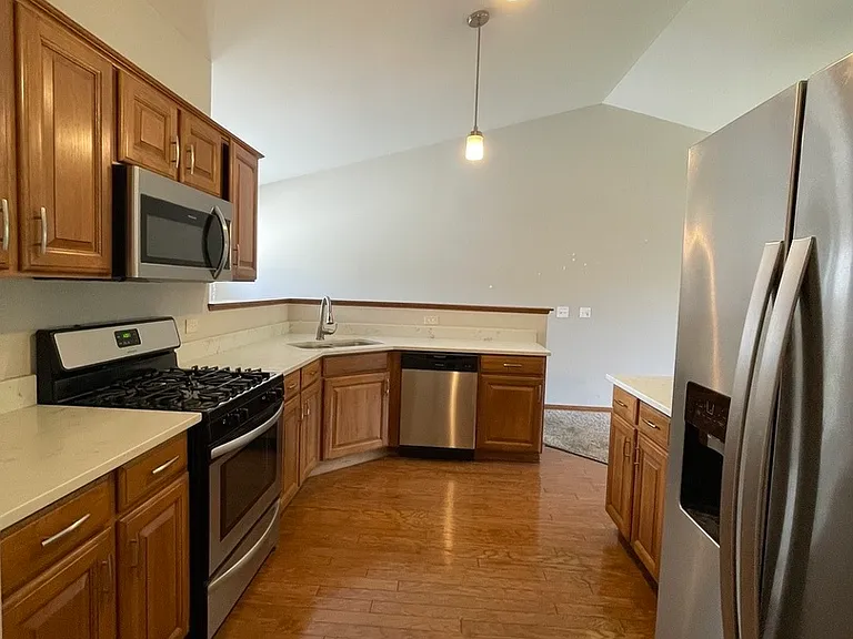 3609 Roanoke Ave — Photo 8