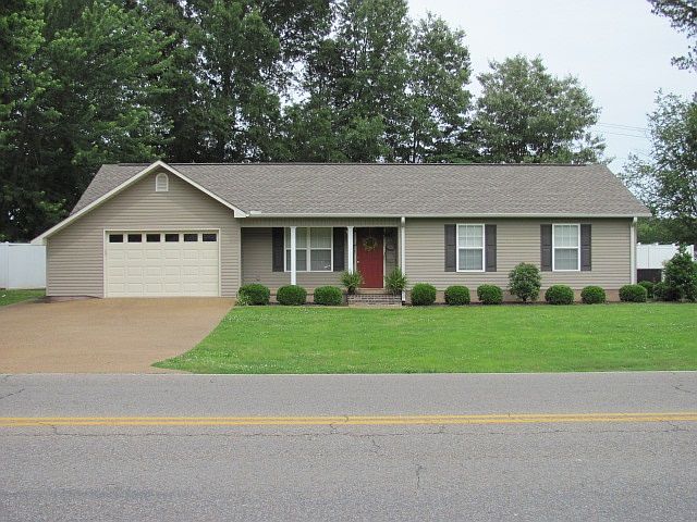1st image of 123 Dupree Ave