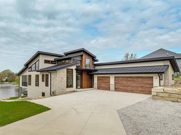 4601 Panorama Dr, Panora, IA 50216