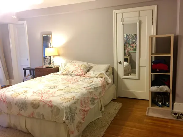 605 N Irving St #2, Arlington, VA 22201