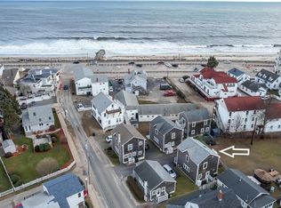 5 Church St #4, Hampton, NH 03842