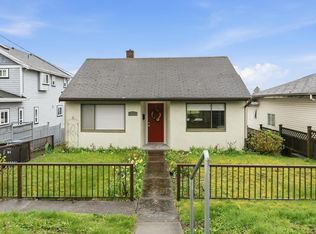 2206 8th Ave, New Westminster, BC