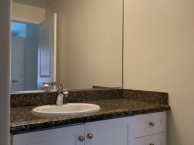 100 S Alameda St #359 — Photo 12