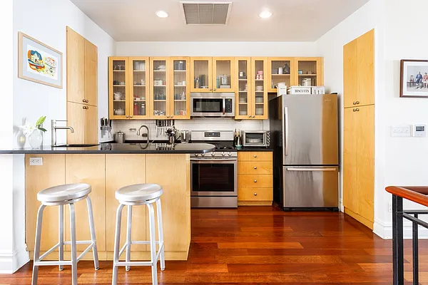 Sold by Brown Harris Stevens | media 26