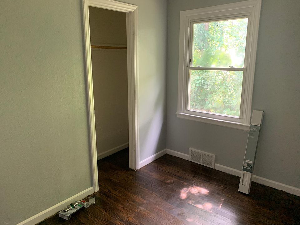 1st image of 7200 Walrond Ave