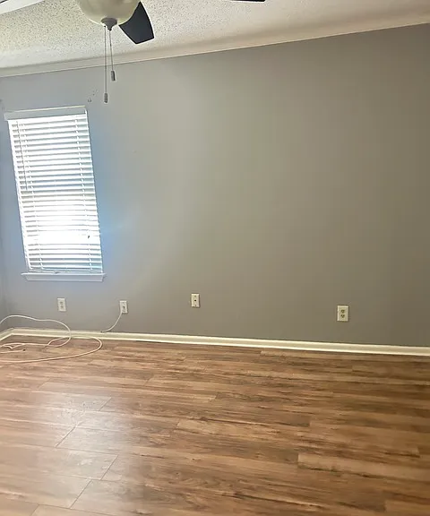 1051 Country Club Dr #28-28-G — Photo 8