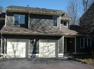 31 Inverrary Pl, Annandale, NJ 08801