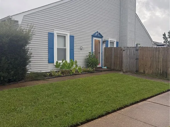 1341 Sagamore Ct, Virginia Beach, VA 23464