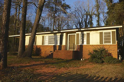 435 Barnett Shoals Rd Photo 1