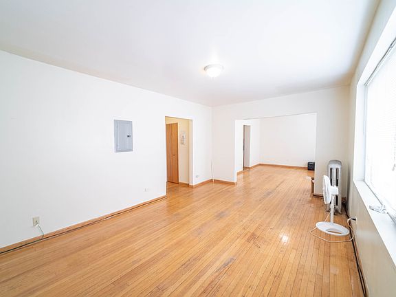 5th image of 7339 S Coles Ave APT 1W