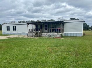 52 Mike Lumpkin Rd, Carriere, MS 39426