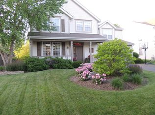516 Woodland Way, Oswego, IL