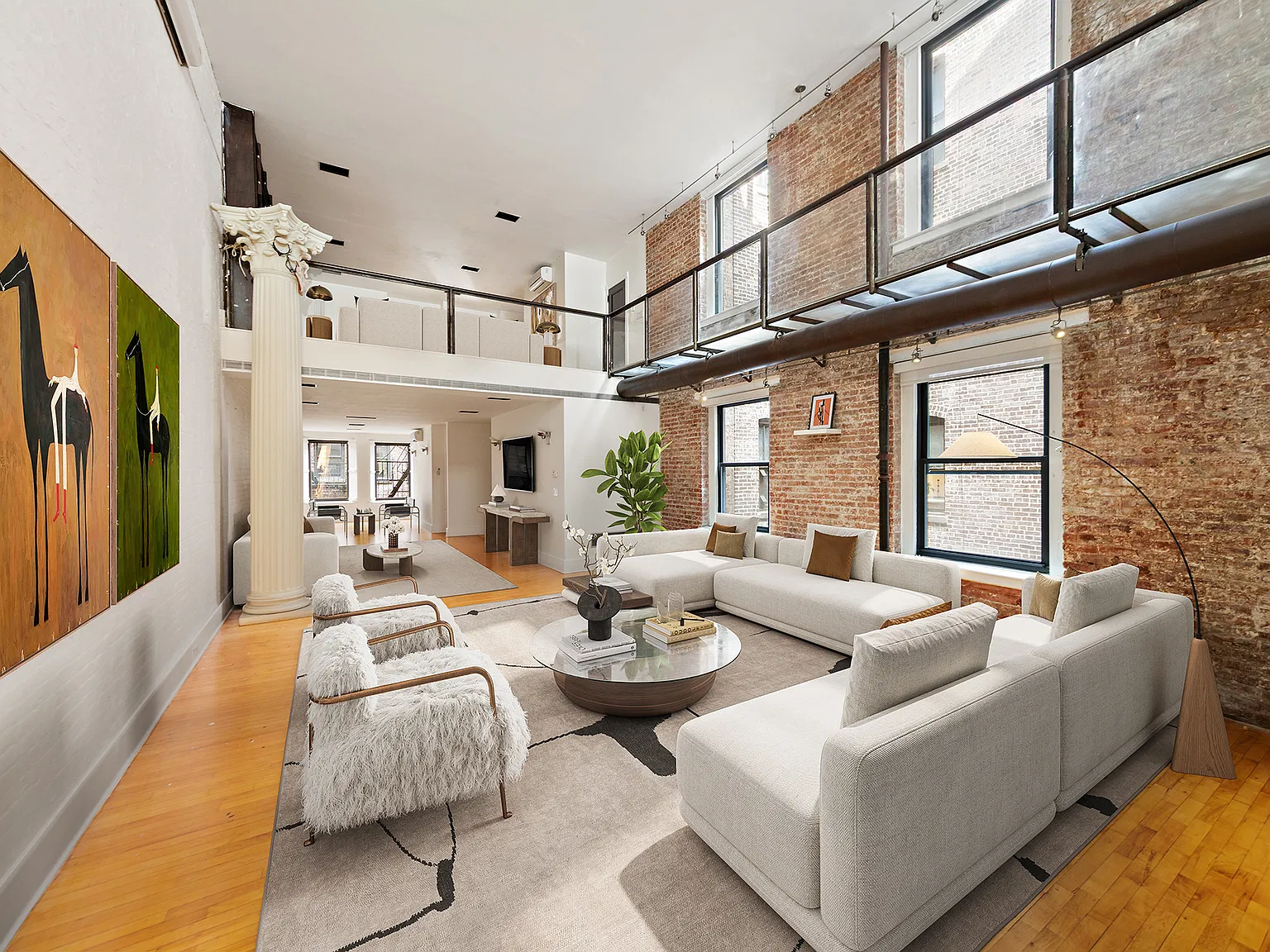 131 West 24th Street — Photo 2