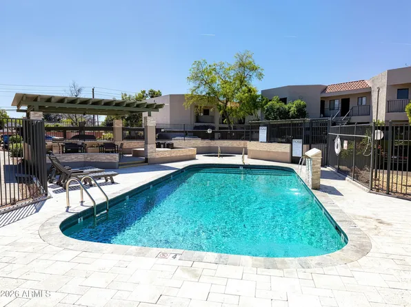 1352 E HIGHLAND Avenue #202, Phoenix, AZ 85014