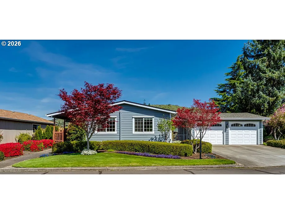 34681 Devonshire Dr photo 1