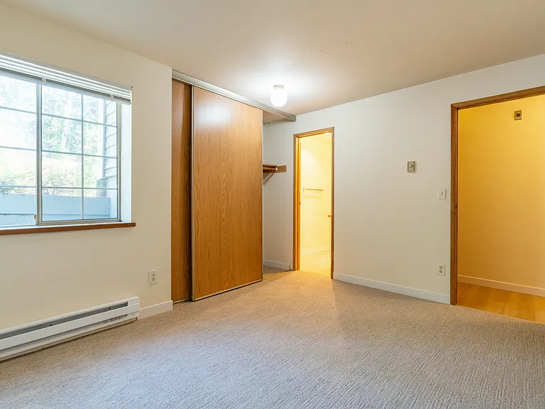 Bridle Estates — Photo 14