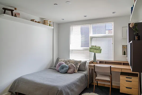 Rented by Compass | media 16