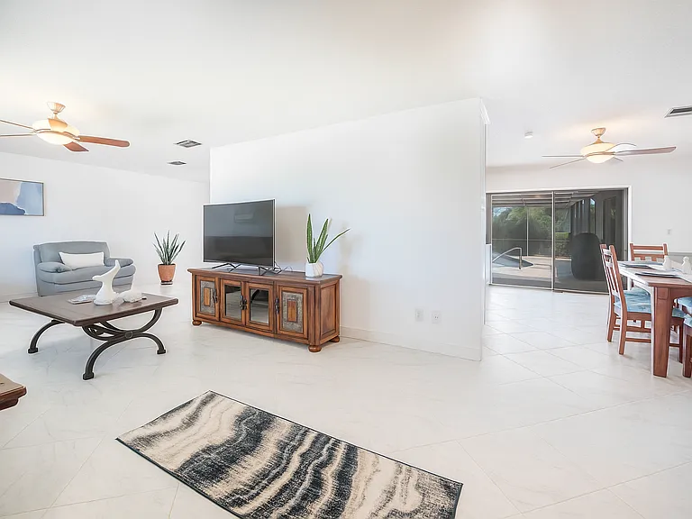 6503 Senegal Palm Way — Photo 36