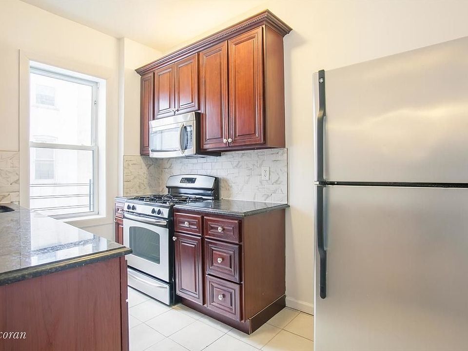 1st image of 719 8th Ave APT 3C