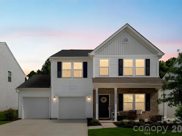 3152 Pinehills Way, Mount Holly, NC 28120