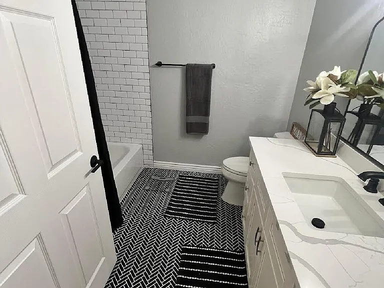 16801 N 94th St #1054 — Photo 13