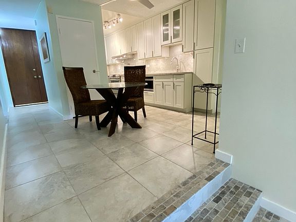 5th image of 501 Hahaione St #11
