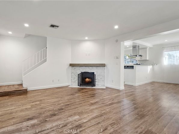 18550 Hatteras St Unit 111