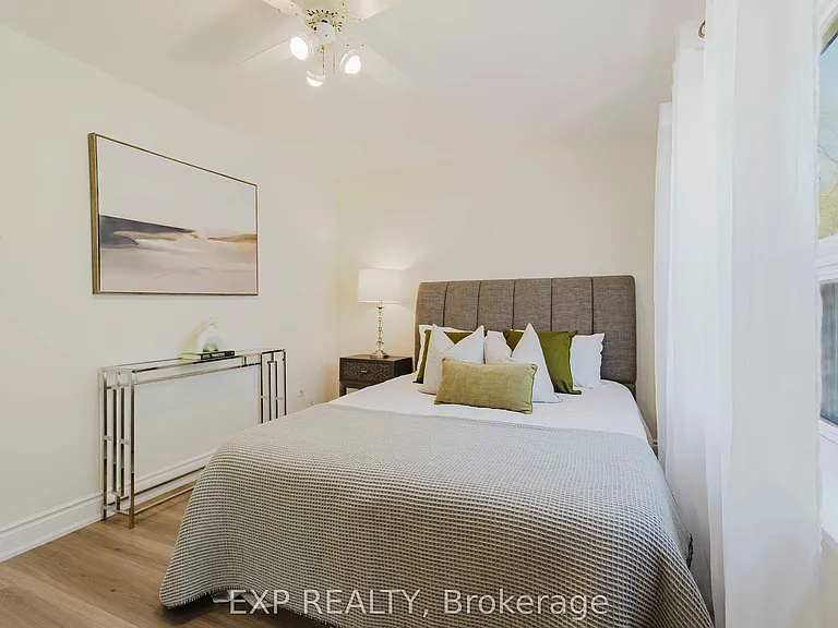 78 Woodfern Dr — Photo 24