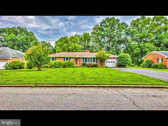 2nd image of 217 Richard Dr