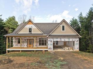 39 Tallwood Rd, Leicester, NC 28748