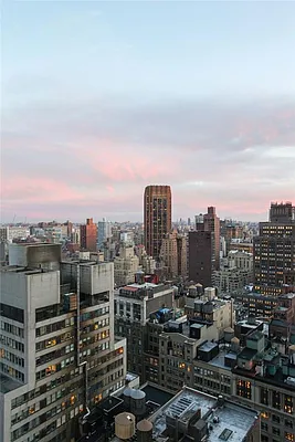 Rented by Century 21 Metropolitan | media 24