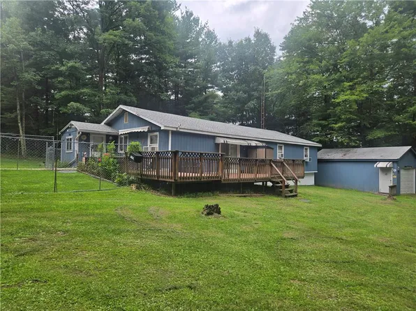 485 Buck Hill Rd, Palmerton, PA 18071