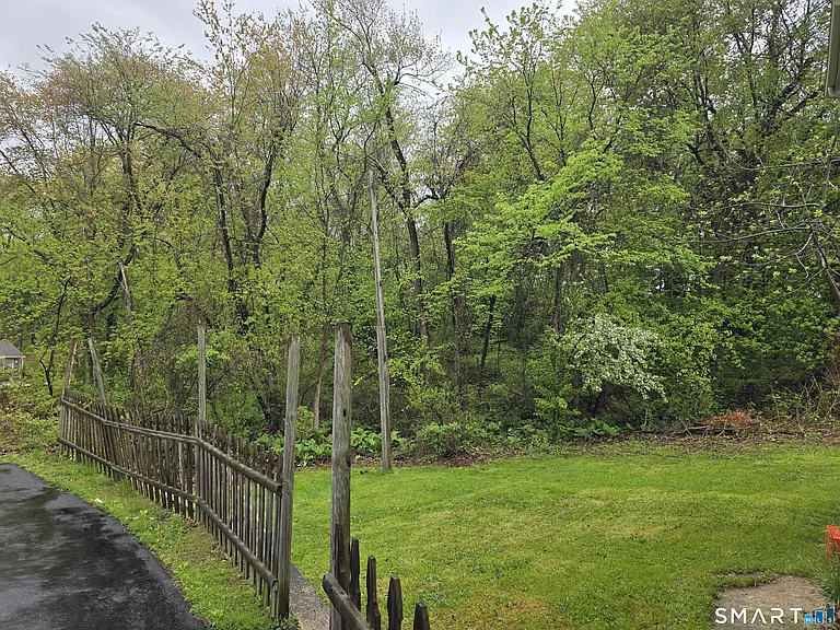 103 Capen St #2 — Photo 9