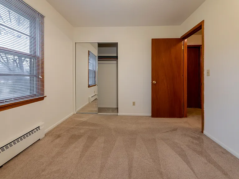 9106 Nicollet — Photo 19