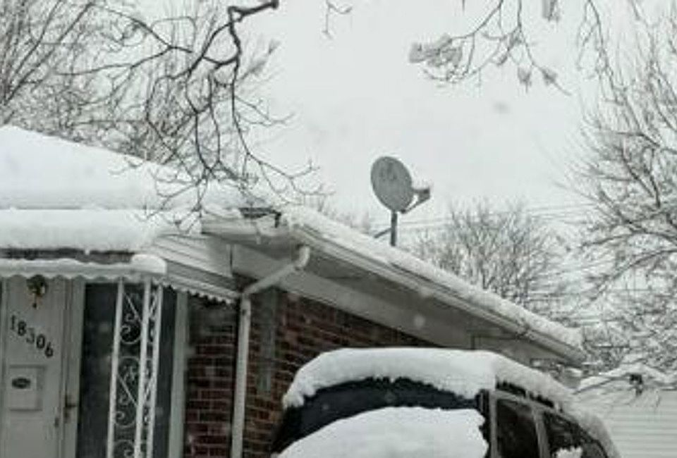 18306 Lexington, Redford, MI 48240 | Zillow