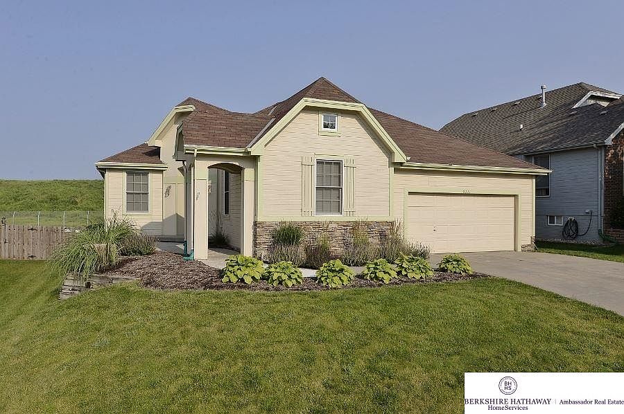 1st image of 9608 S 28th Ave