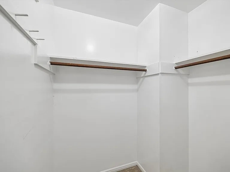 25114 Spring Ridge Dr — Photo 21