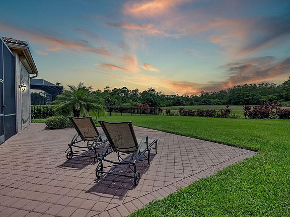 5th image of 7785 Preserve Drive