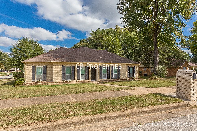 1st image of 2076 Montreat Dr