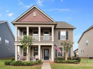 4004 Silverwood Dr, Waxhaw, NC 28173