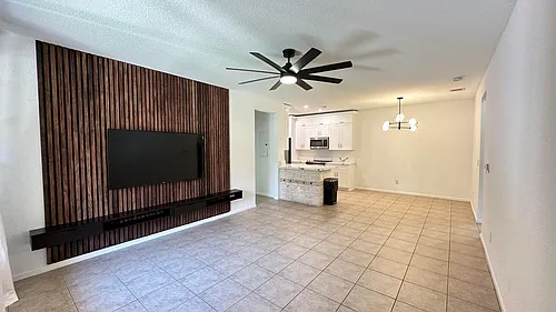 3549 Forest Hill Blvd Photo 1