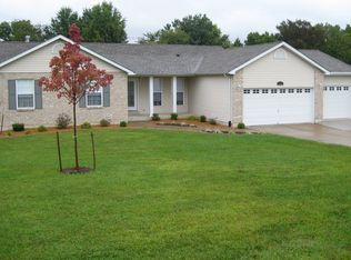1947 Kesha Ct, Pacific, MO 63069