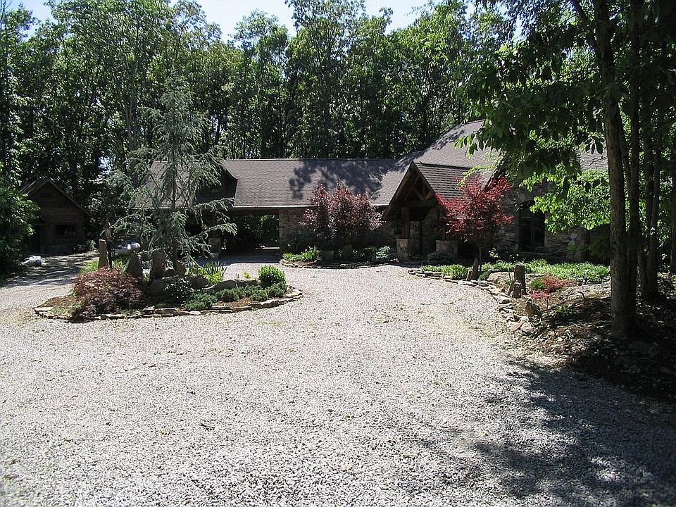 View approaching house